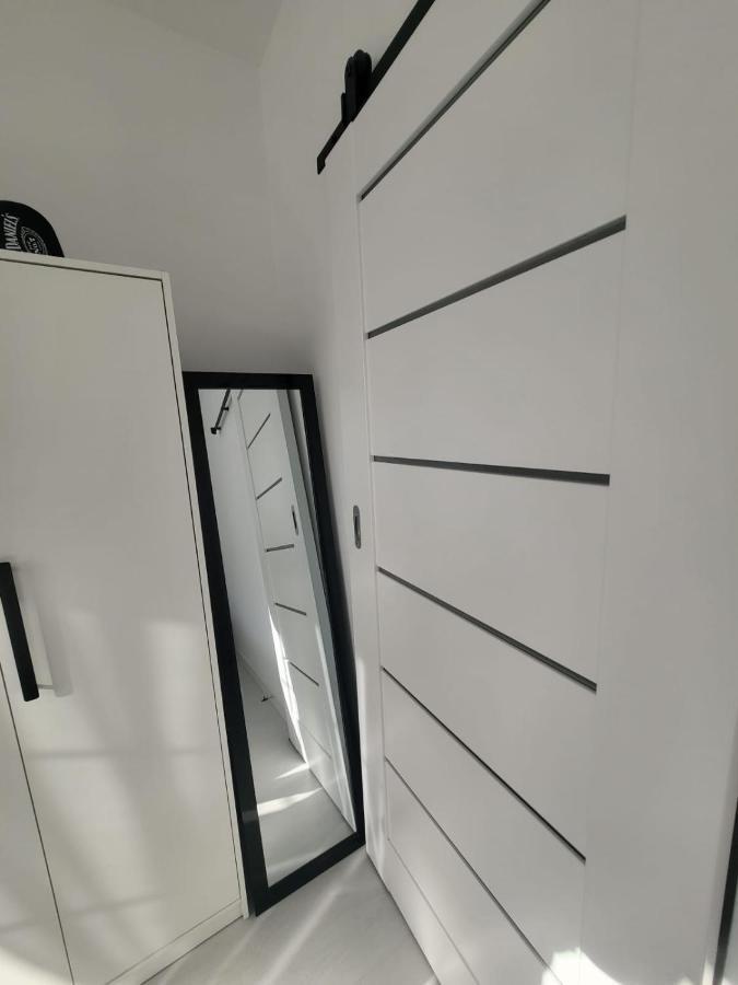 Przytulny Apartament Z Kominkiem Przy Jeziorze Борне Сулиново Екстериор снимка